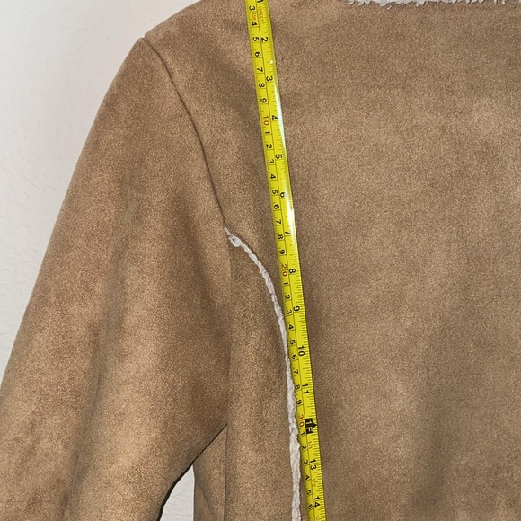 🐆Vintage Tan Route 66 Faux Fur Lined Zip Up Penny Lane Coat! - Picture 8 of 12